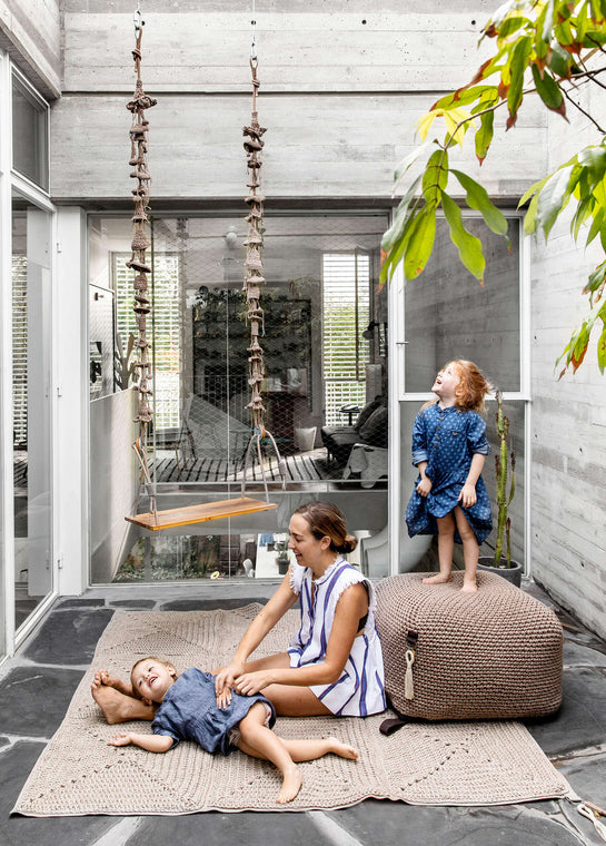 Cacao Outdoor Swing
