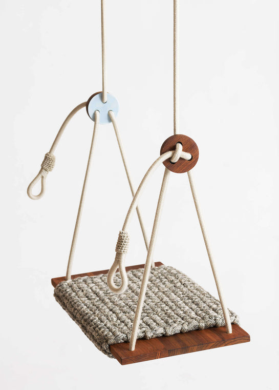 Fog Rug Swing