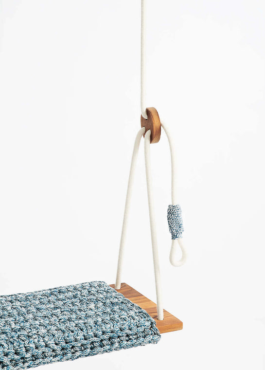 Fog Rug Swing