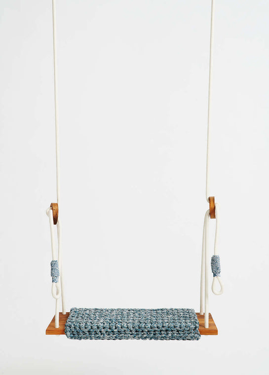 Fog Rug Swing